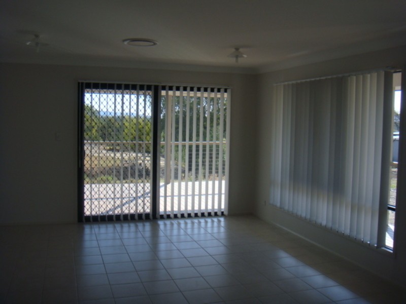 41 BONNER STREET, Taroom QLD 4420