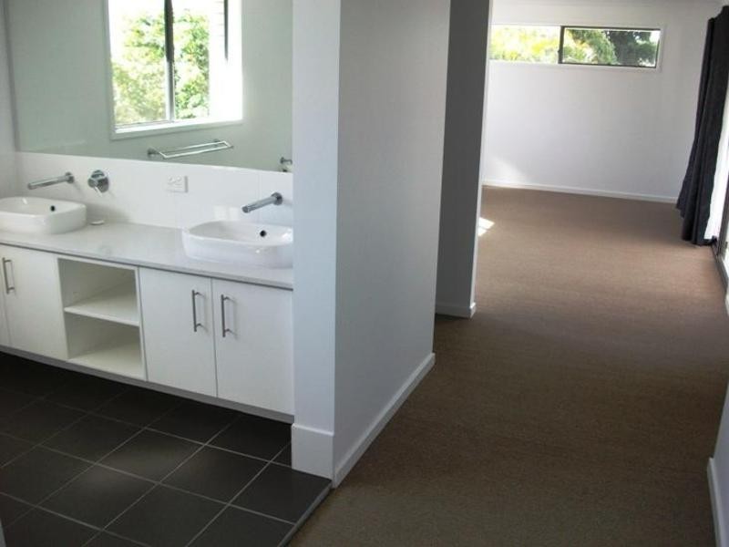 76a Victoria Avenue, Woody Point QLD 4019