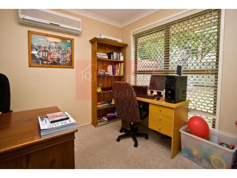 27 Kirkwood Street, Margate QLD 4019