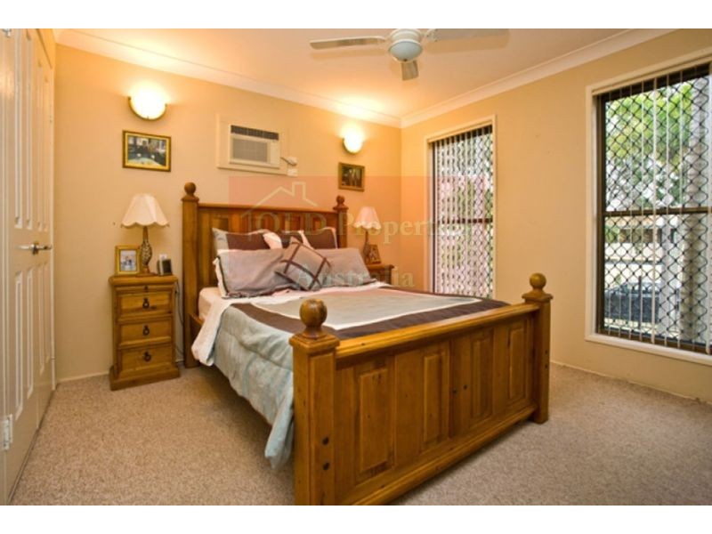 27 Kirkwood Street, Margate QLD 4019