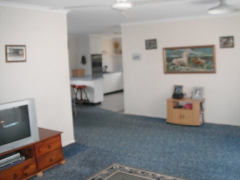4 JOSEPH street, Margate QLD 4019