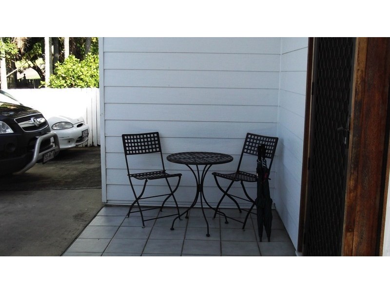 4 JOSEPH street, Margate QLD 4019