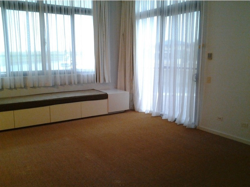 22 Wildfire Court, Newport QLD 4020