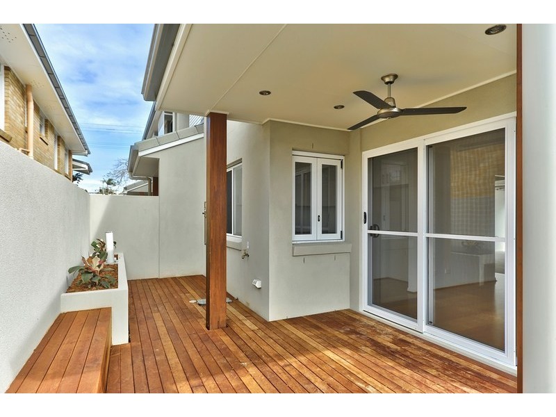 3/178  PRINCE EDWARD PARADE, Scarborough QLD 4020