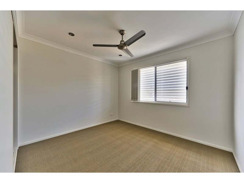 3/178  PRINCE EDWARD PARADE, Scarborough QLD 4020