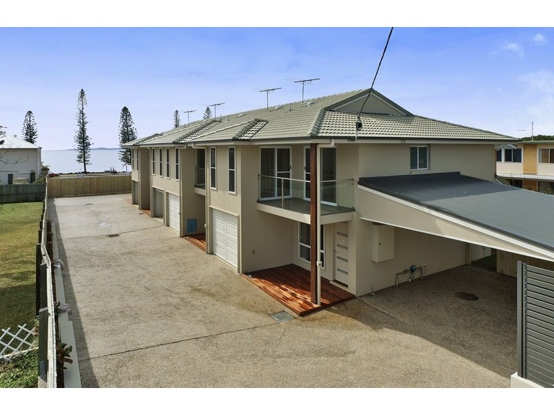 3/178  PRINCE EDWARD PARADE, Scarborough QLD 4020