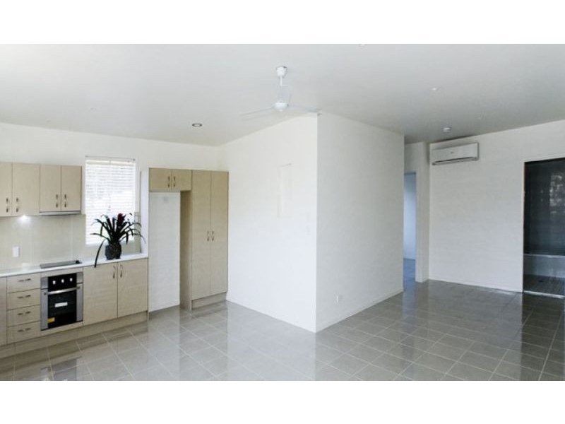 4/564 OXLEY AVENUE, Scarborough QLD 4020