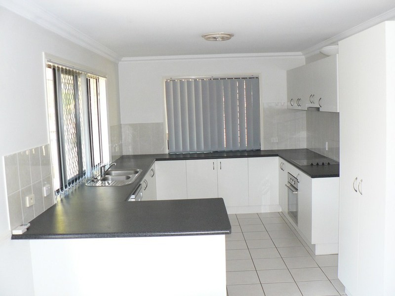 5 NADINE PLACE, Deception Bay QLD 4508