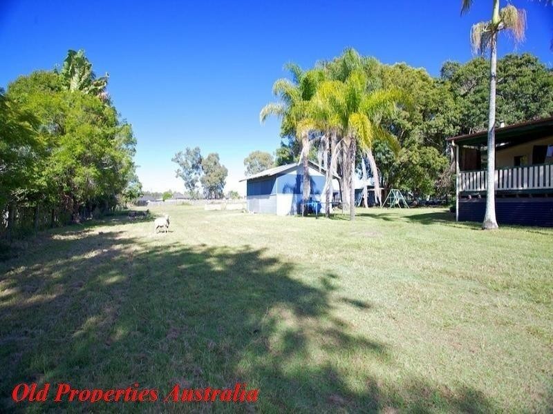 Rothwell QLD 4022