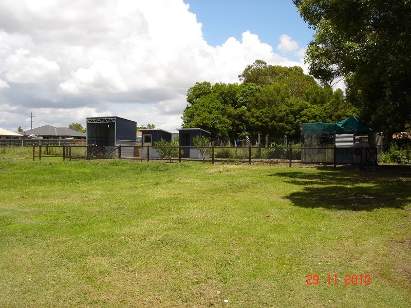 Rothwell QLD 4022