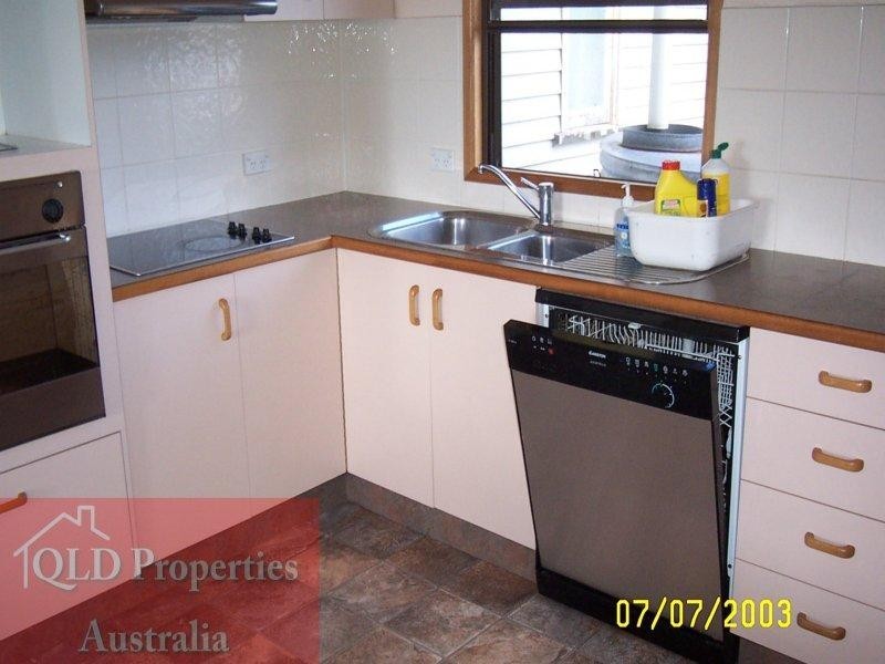 10 terragon street, Woodford QLD 4514