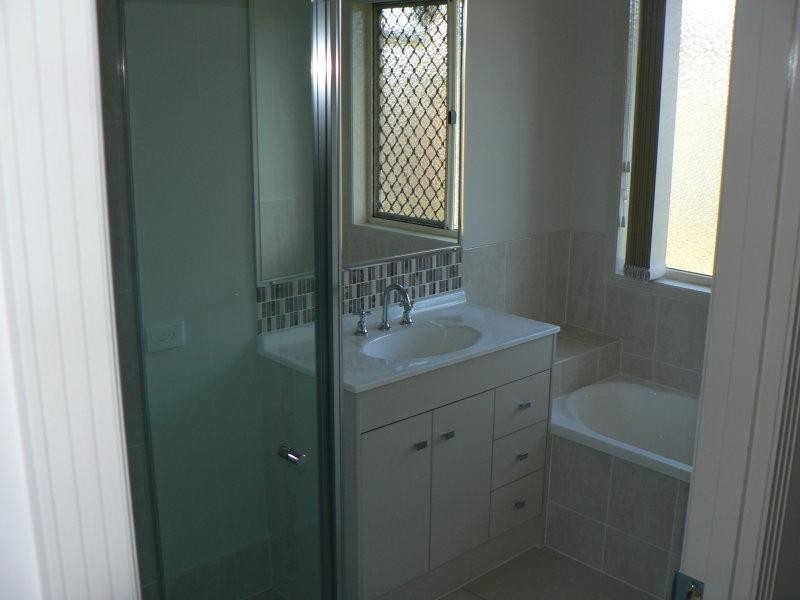 1 Hackett Street, Morayfield QLD 4506