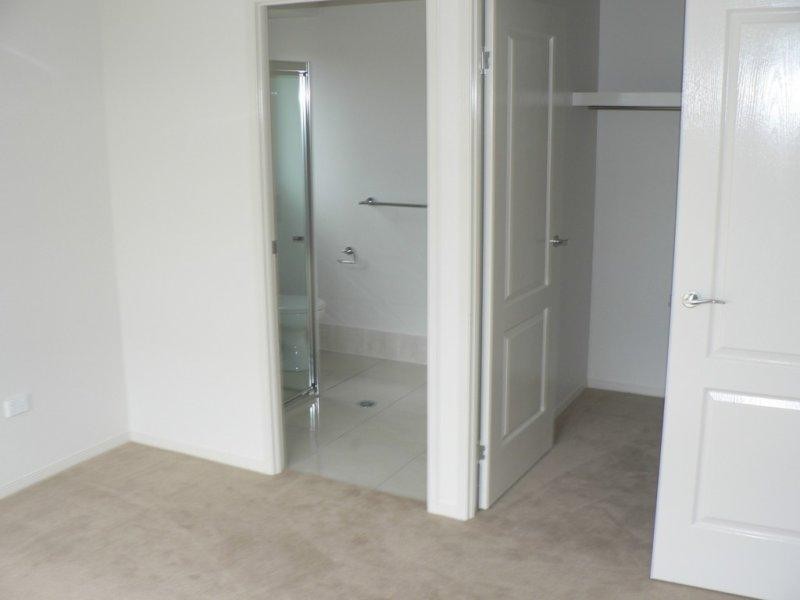 118 Grant Road, Caboolture South QLD 4510