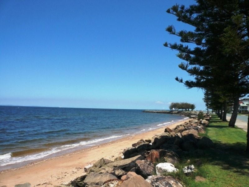 133 prince edward parade, Scarborough QLD 4020