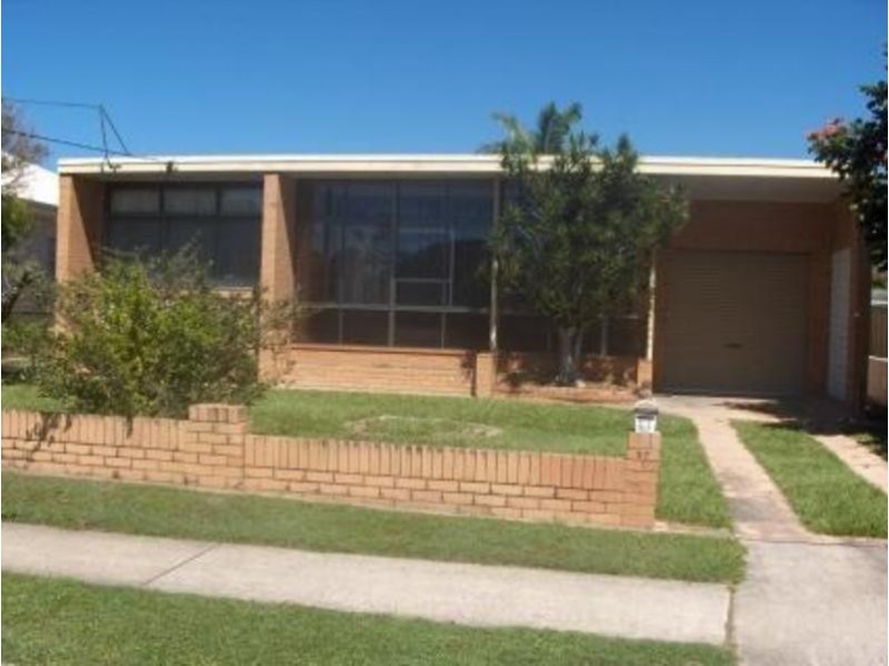 37 Sydney  Street, Redcliffe QLD 4020