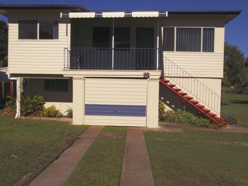 22 pownall crescent, Clontarf QLD 4019