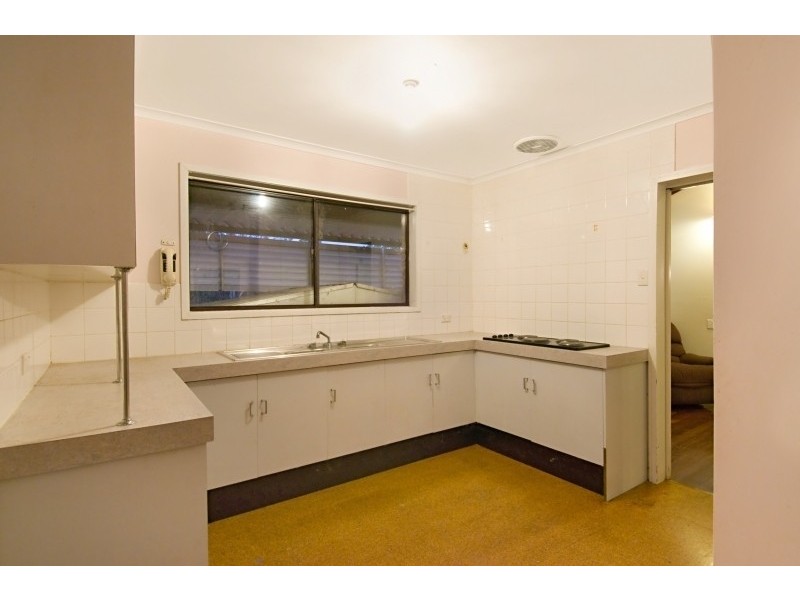 1 moore, Kurwongbah QLD 4503