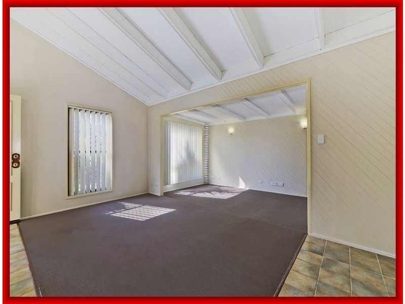 18 Elizabeth st, Deception Bay QLD 4508