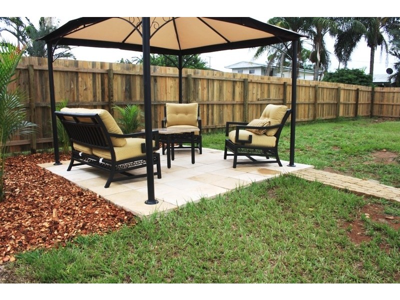 21 McNEILL RD, Kallangur QLD 4503