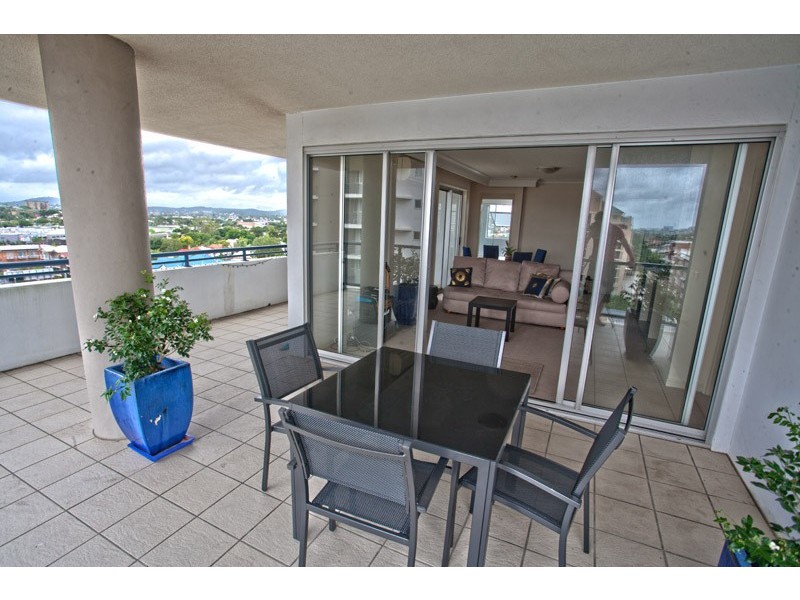 24/19 Thorn St, Kangaroo Point QLD 4169