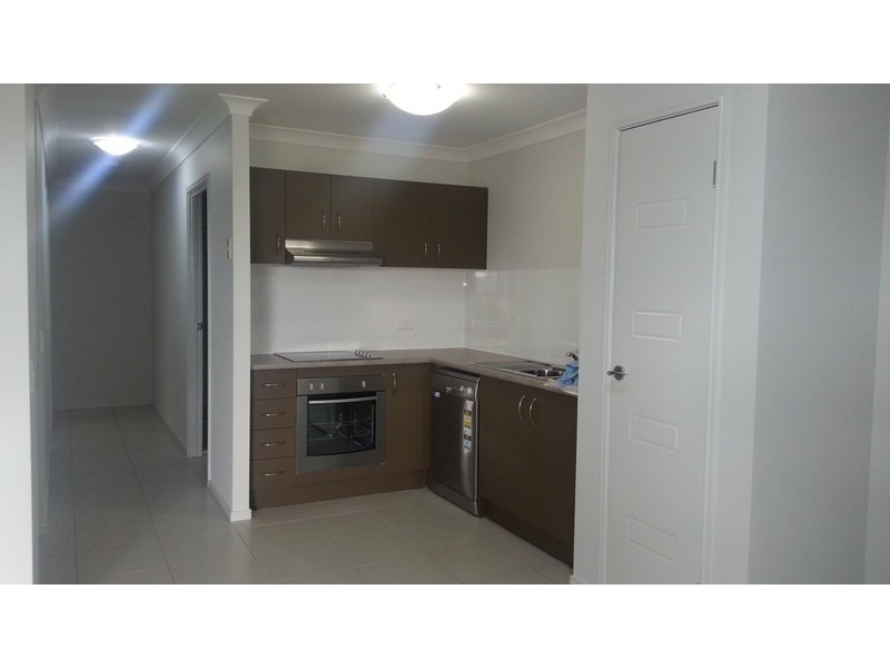 1/11 Kylah Court, Yamanto QLD 4305