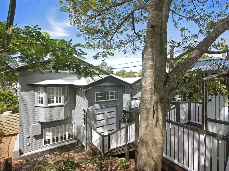 108 Boundary Road, Bardon QLD 4065