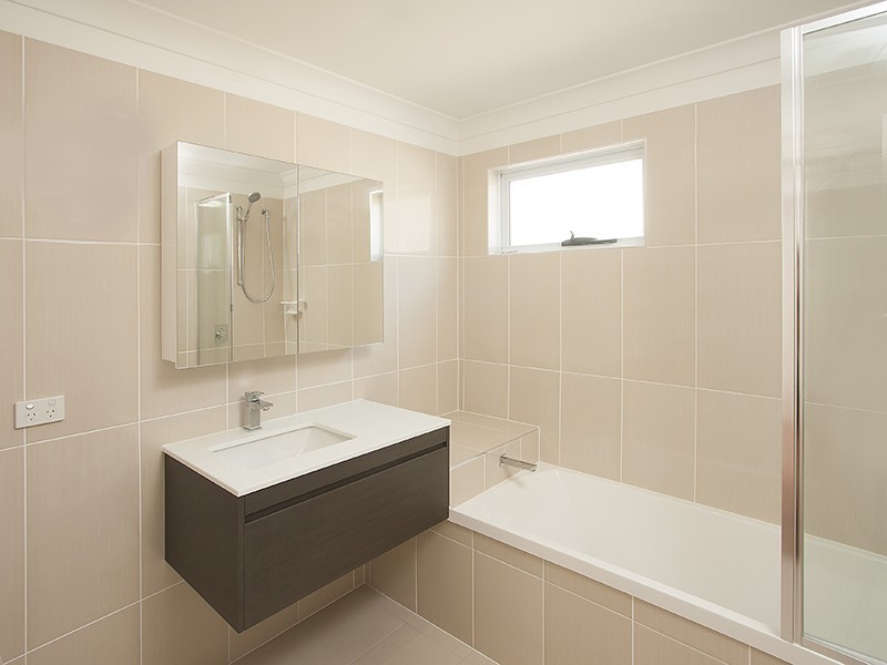 108 Boundary Road, Bardon QLD 4065