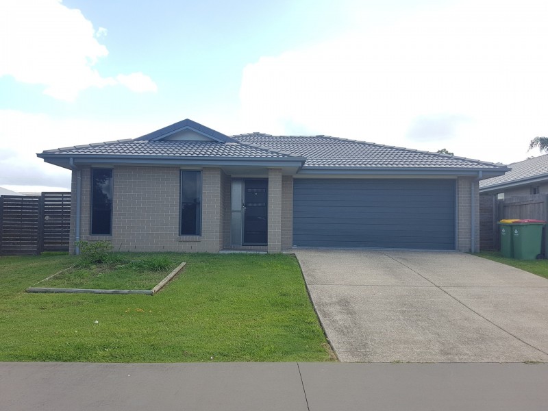 4 Deschamps Close, Loganlea QLD 4131