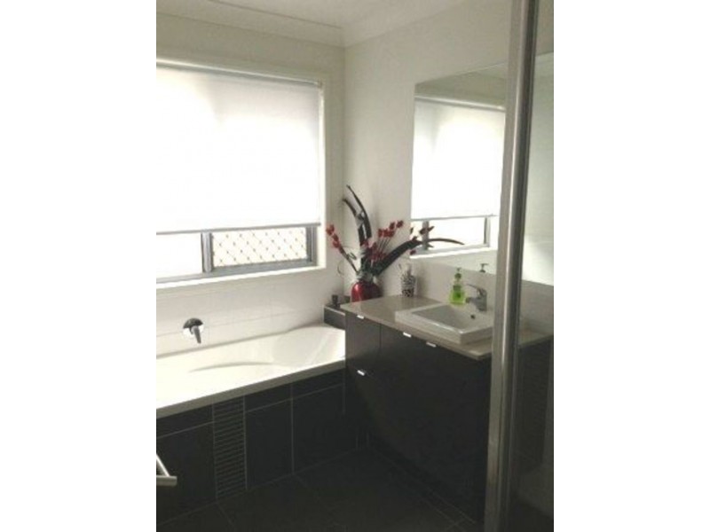 2 Montree Circuit, Kallangur QLD 4503