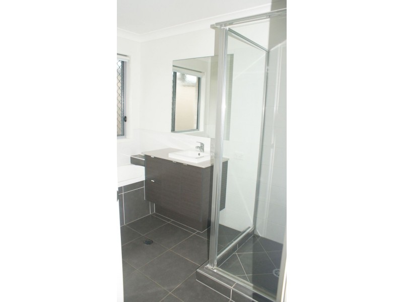 2 Montree Circuit, Kallangur QLD 4503