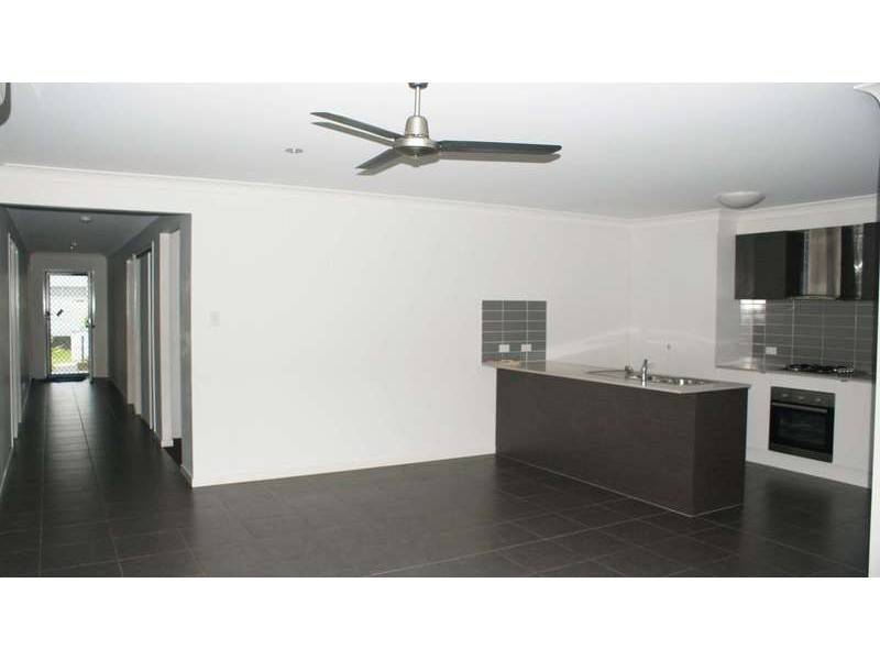 2 Montree Circuit, Kallangur QLD 4503