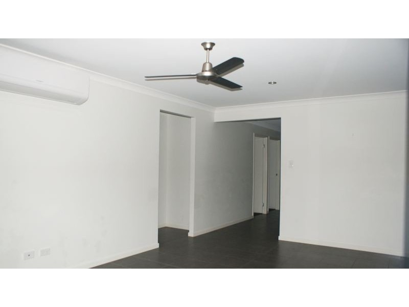 2 Montree Circuit, Kallangur QLD 4503