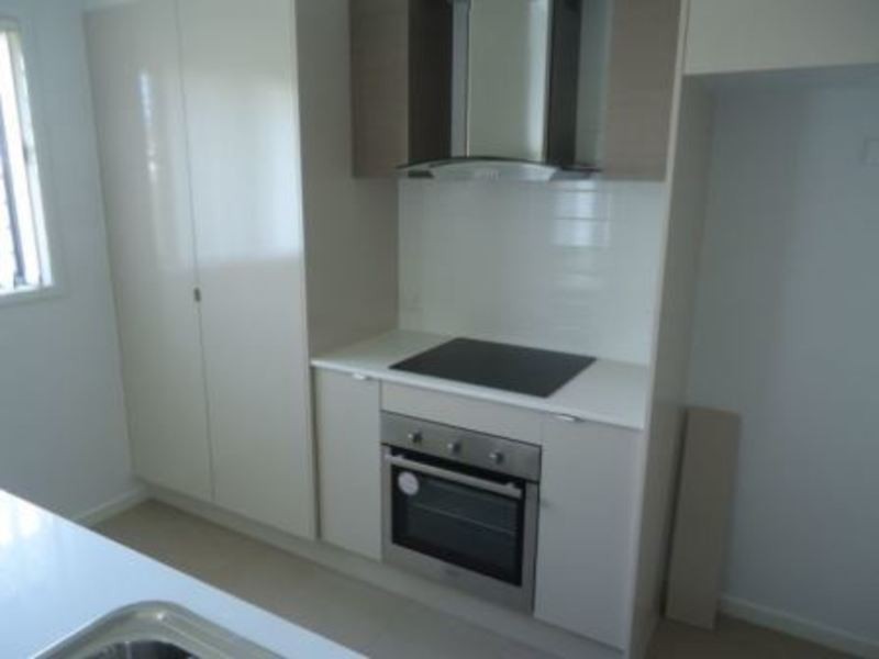 7 Boronia Street, Deebing Heights QLD 4306