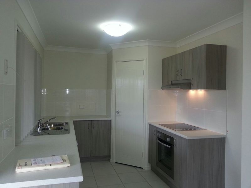 1/115 Sarah Drive, Yamanto QLD 4305