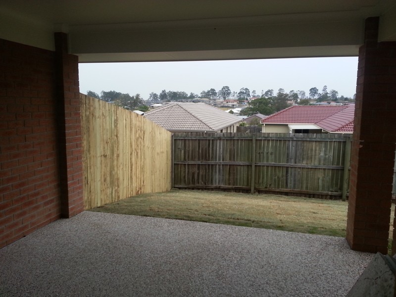 Yamanto QLD 4305