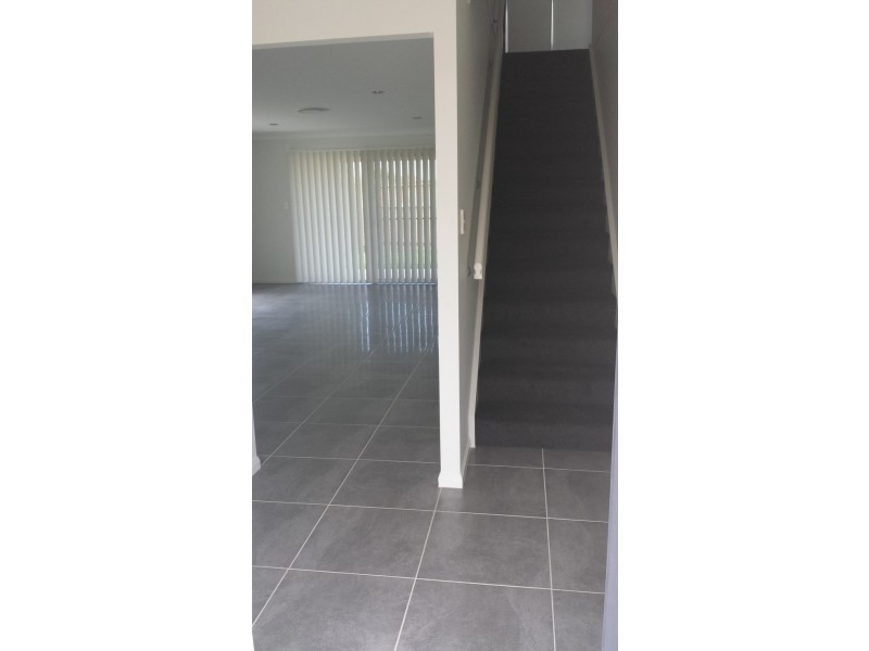 2/4 Sandalwood Street, Thornlands QLD 4164