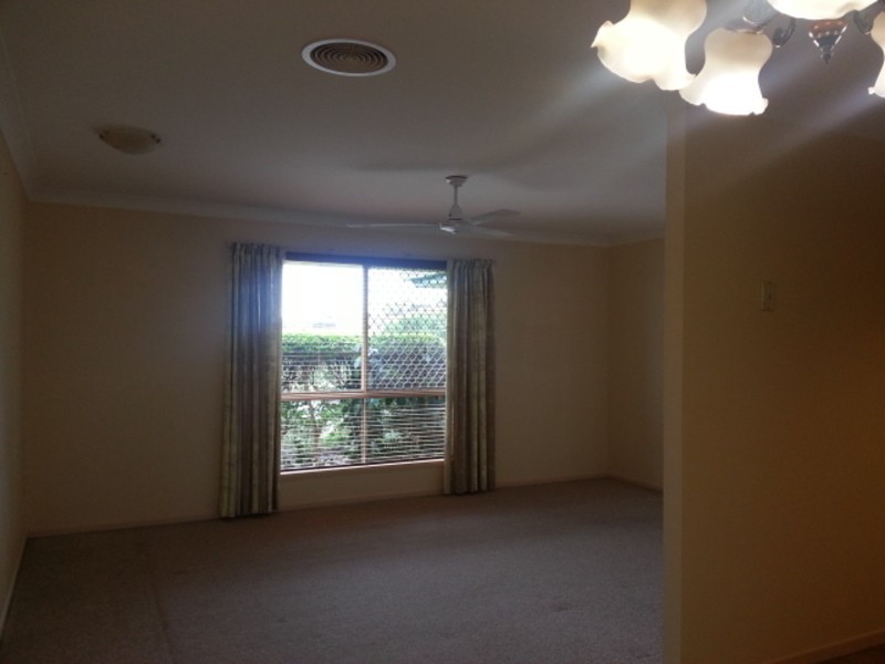 42 Denison Court, Meadowbrook QLD 4131