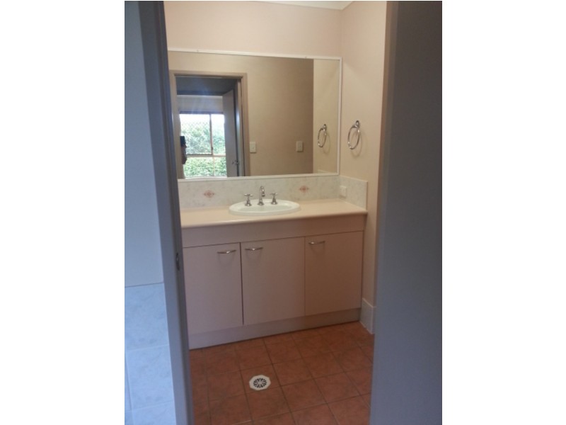 42 Denison Court, Meadowbrook QLD 4131