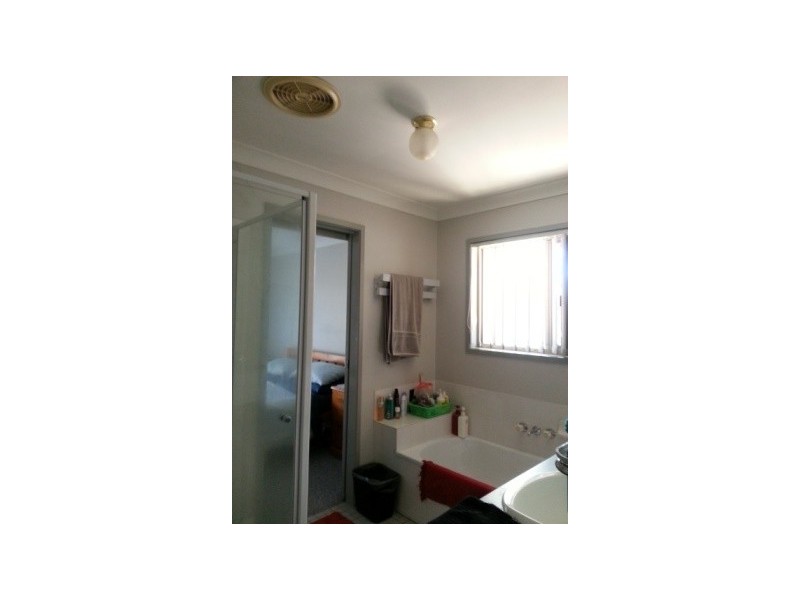 21 Cambridge Street, Boronia Heights QLD 4124