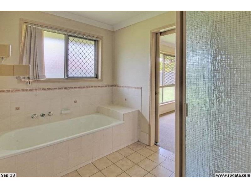 6 Talbot Place, Berrinba QLD 4117