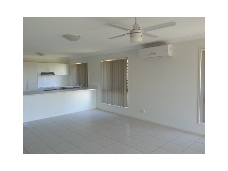 1/7 Kylah Court, Yamanto QLD 4305