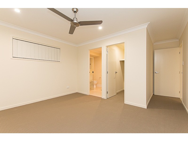 21 Cowie Street, Deebing Heights QLD 4306