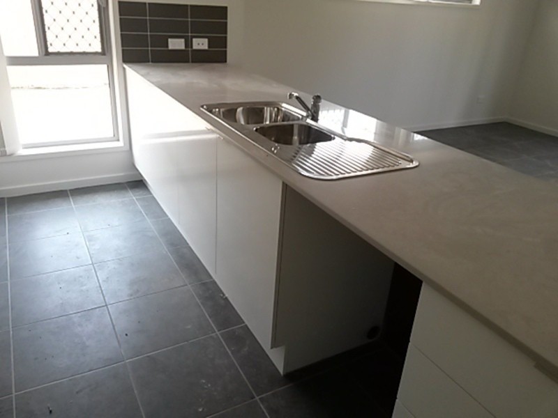 42 Feather Court, Morayfield QLD 4506