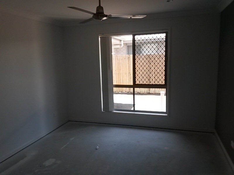 42 Feather Court, Morayfield QLD 4506