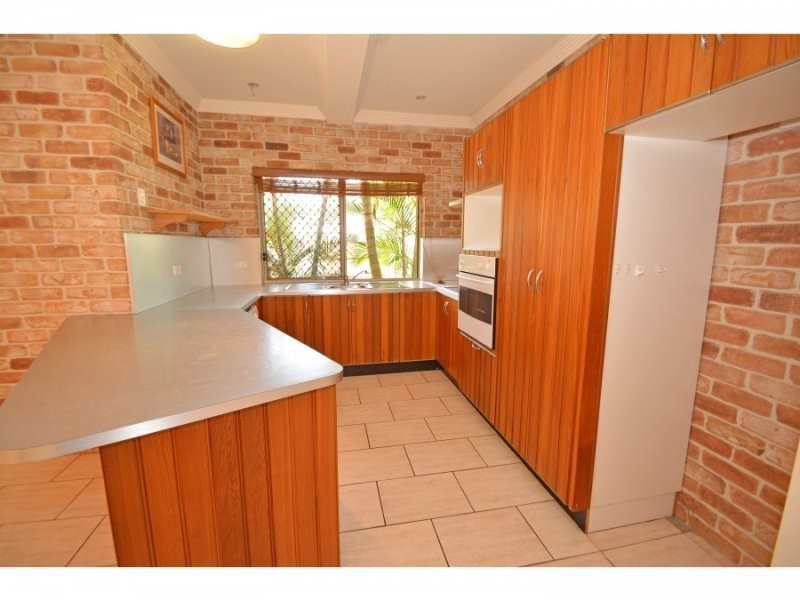 95 Grattan Terrace, Manly QLD 4179