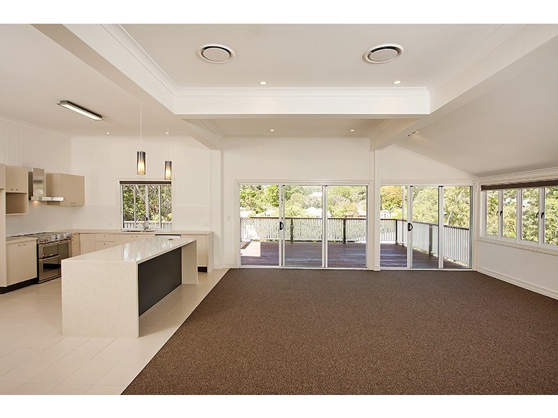 108 Boundary Road, Bardon QLD 4065