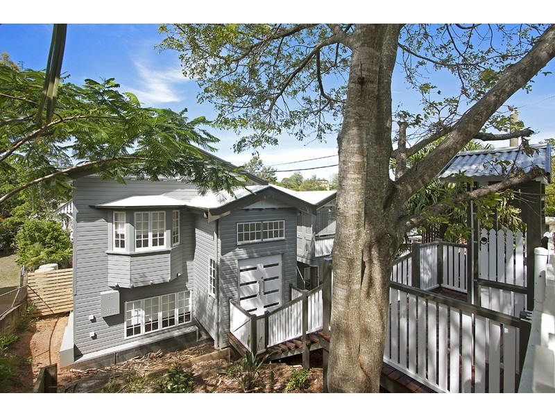 108 Boundary Road, Bardon QLD 4065