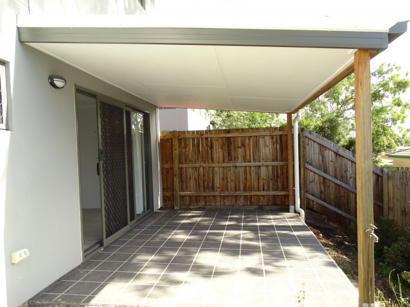 8/122-124 Fryars Road, Eagleby QLD 4207