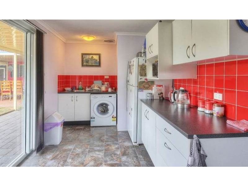 10 Kenny Street, Woodridge QLD 4114