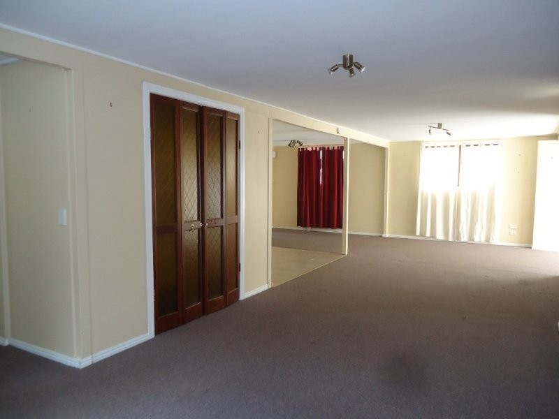 5 Taplow Steet, Waterford West QLD 4133